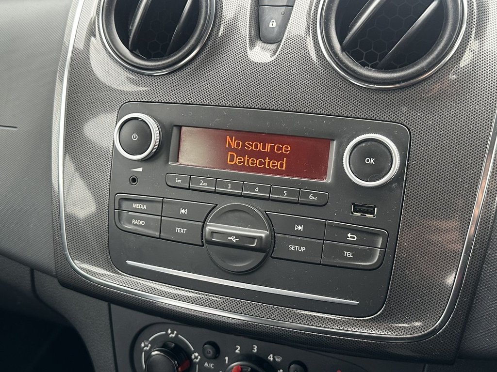 Used Dacia Sandero Stepway 2018 for sale - 76266751: Photo 16