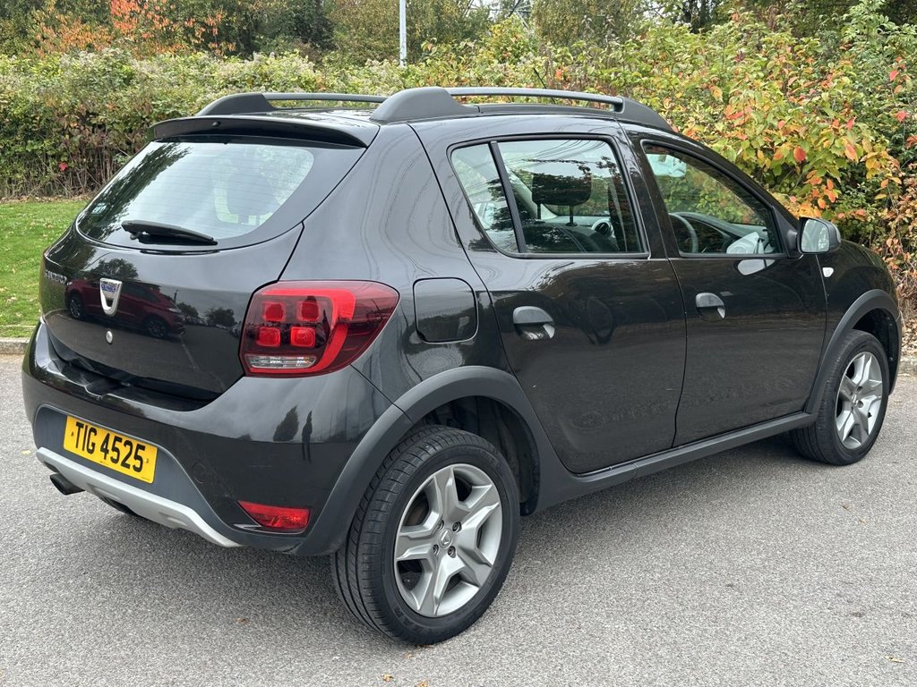 Used Dacia Sandero Stepway 2018 for sale - 76266751: Photo 5