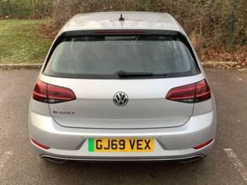 Used Volkswagen Golf 2019 for sale - 73093490: Photo