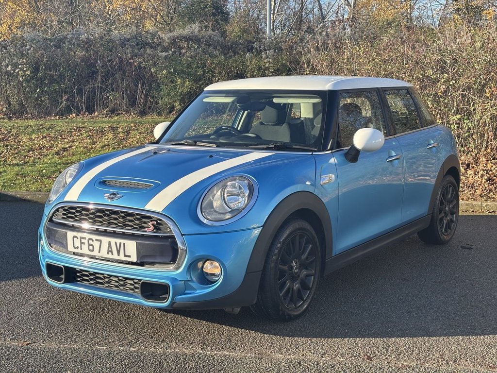 Used MINI Hatch 2017 for sale - 76792054: Photo 1