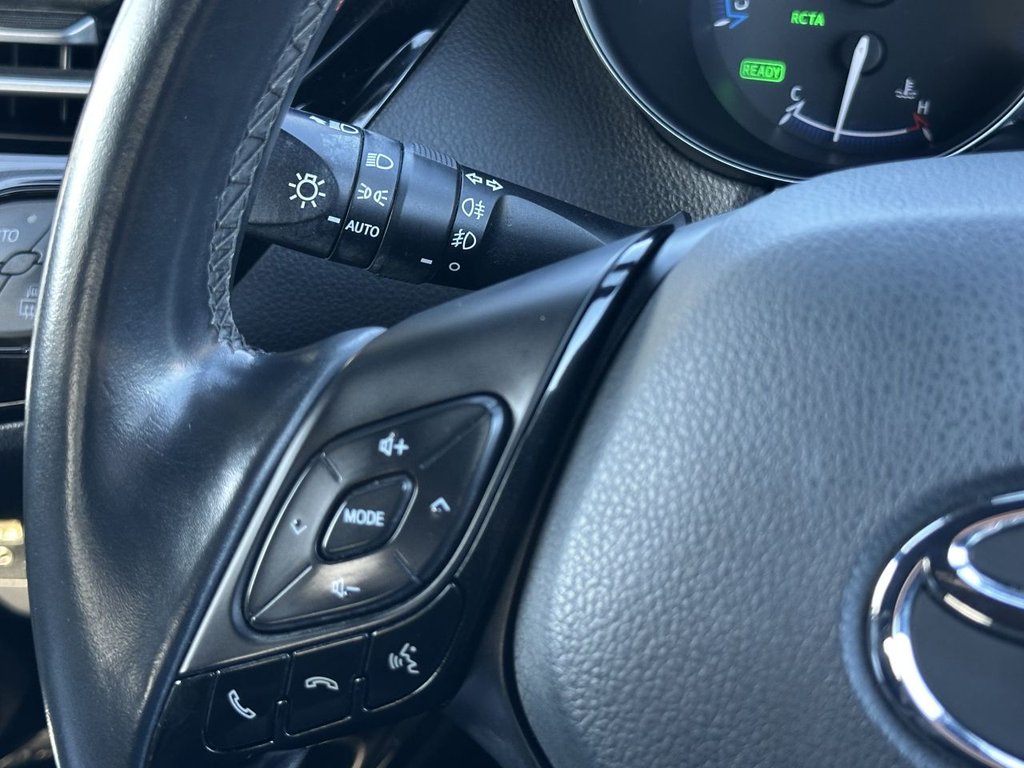 Used Toyota C-HR 2018 for sale - 77890905: Photo 13