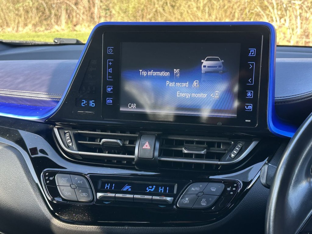 Used Toyota C-HR 2018 for sale - 77890905: Photo 16