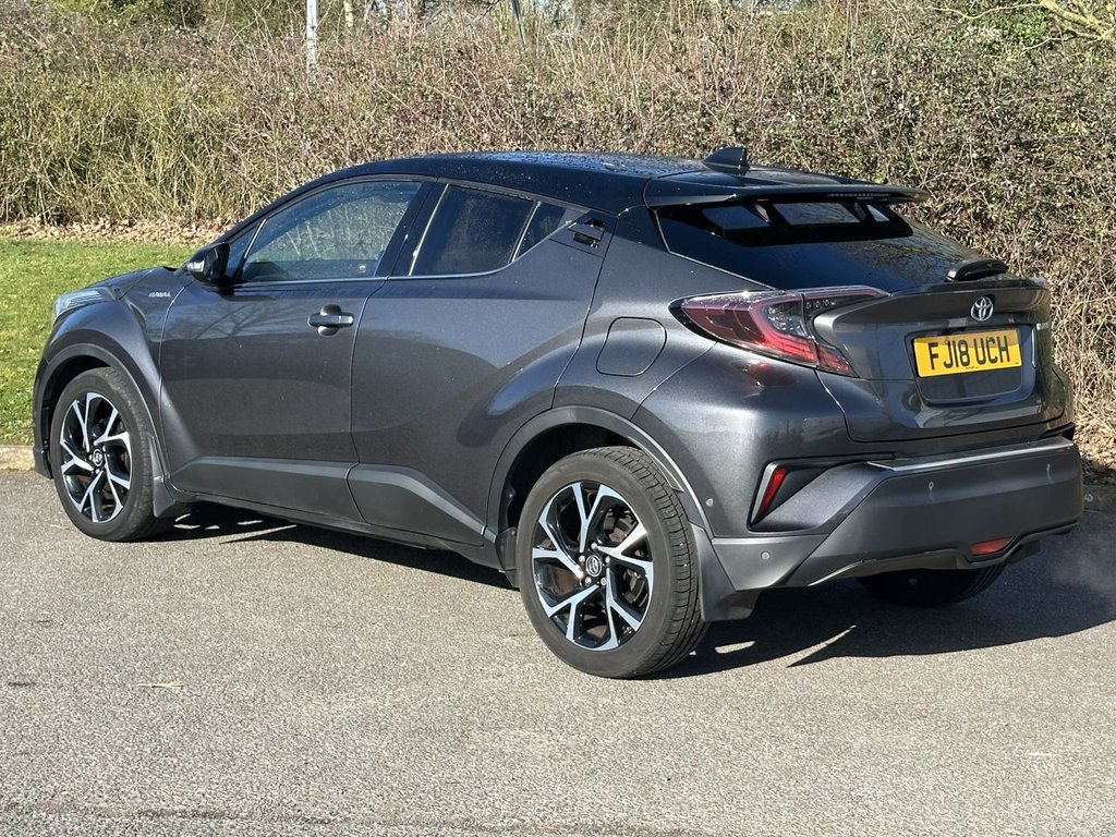 Used Toyota C-HR 2018 for sale - 77890905: Photo 3