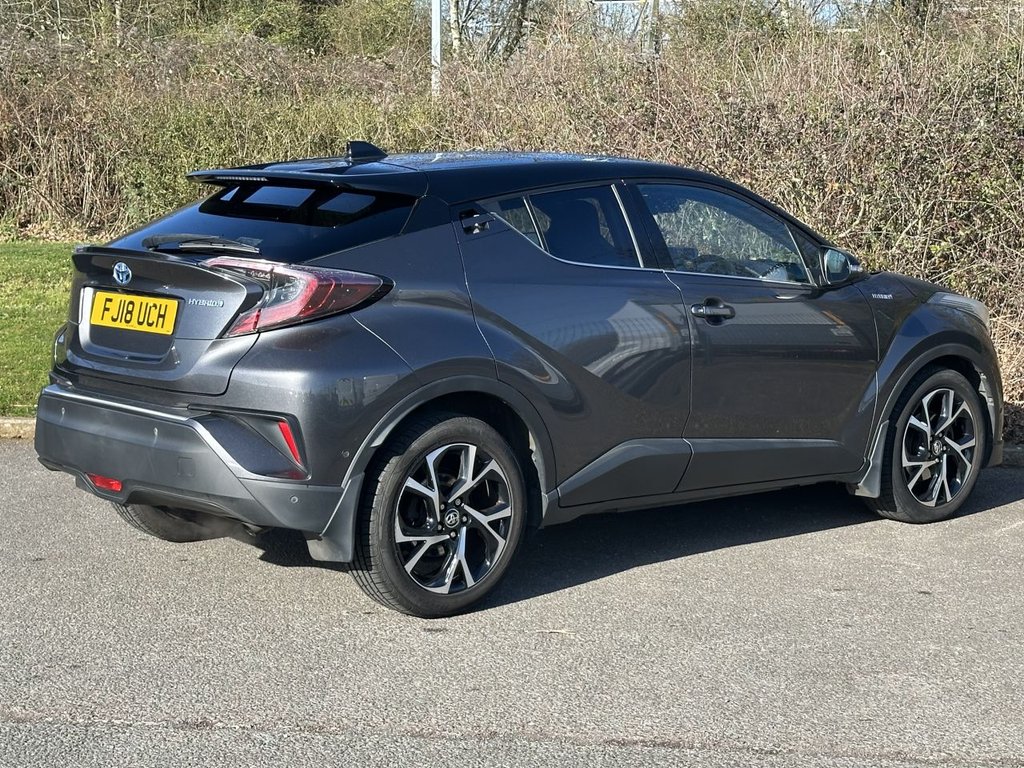 Used Toyota C-HR 2018 for sale - 77890905: Photo 5