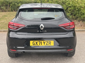 Used Renault Clio 2022 for sale - 75765494: Photo