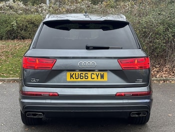 Used Audi Q7 2016 for sale - 76724312: Photo