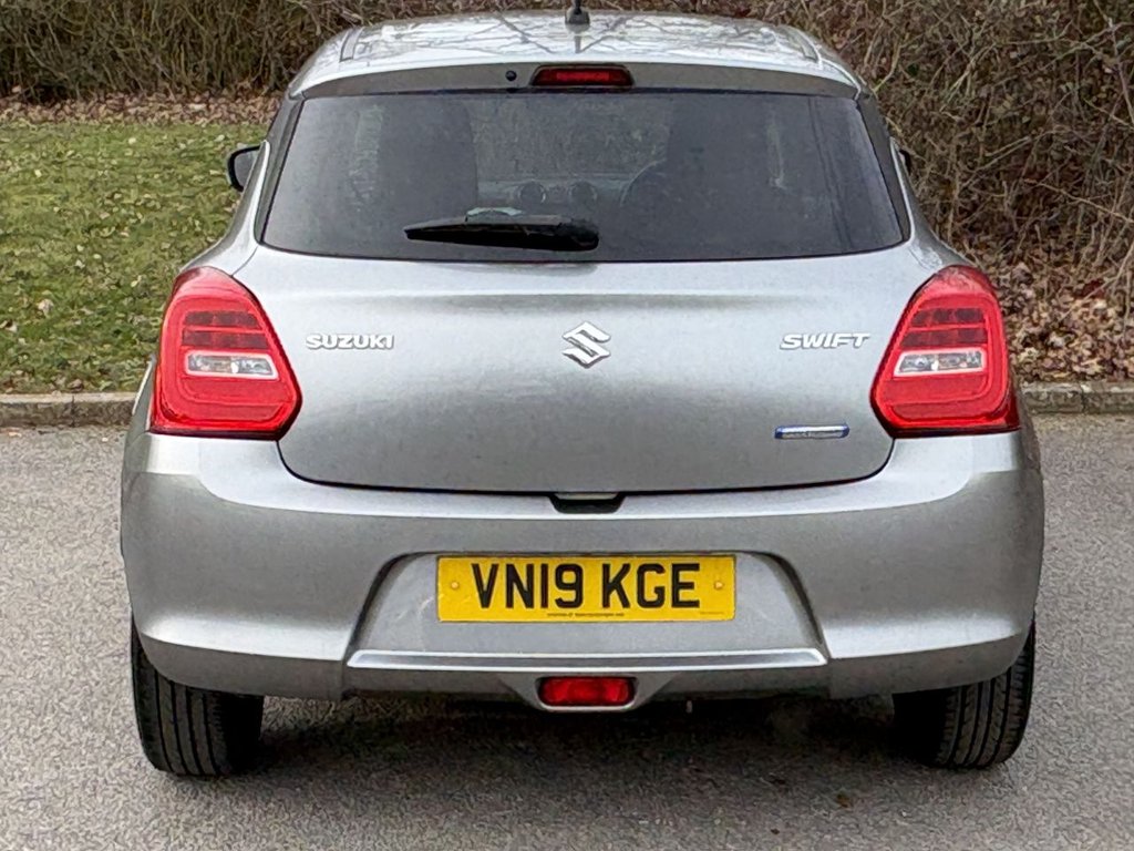 Used Suzuki Swift 2019 for sale - 77582872: Photo 4