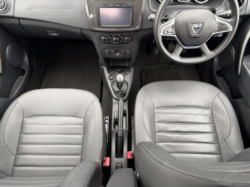 Used Dacia Sandero Stepway 2018 for sale - 77771016: Photo 9