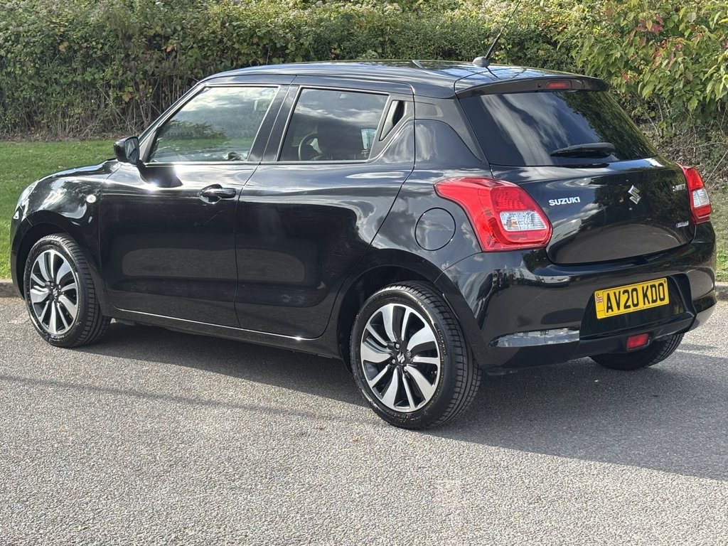Used Suzuki Swift 2020 for sale - 76317184: Photo 3