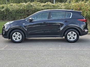 Used Kia Sportage 2017 for sale - 76105522: Photo 2
