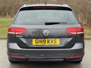 Used Volkswagen Passat 2019 for sale - 77407847: Photo