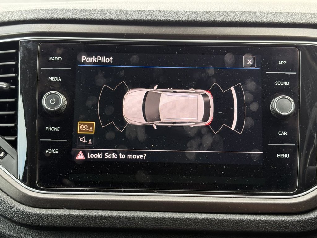 Used Volkswagen T-Roc 2018 for sale - 77262980: Photo 18