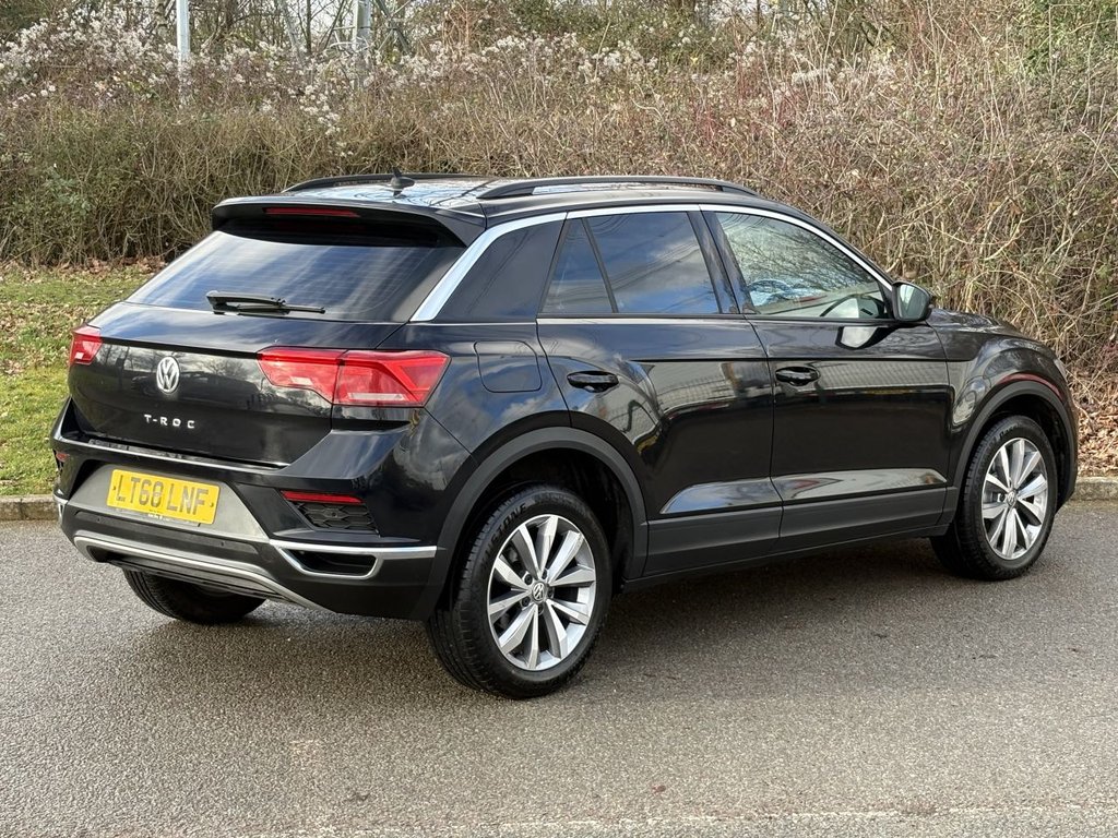 Used Volkswagen T-Roc 2018 for sale - 77262980: Photo 5