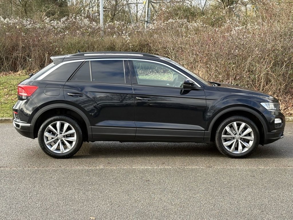 Used Volkswagen T-Roc 2018 for sale - 77262980: Photo 6