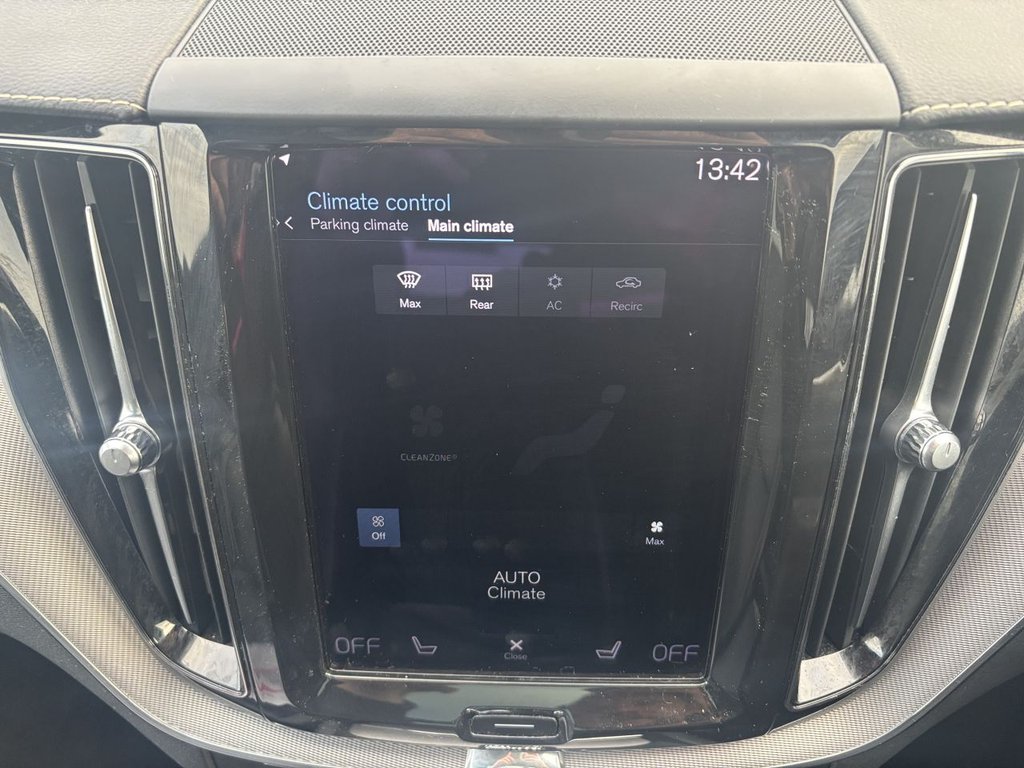 Used Volvo XC60 2020 for sale - 76509469: Photo 16