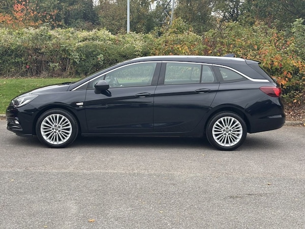Used Vauxhall Astra 2018 for sale - 76291148: Photo 2