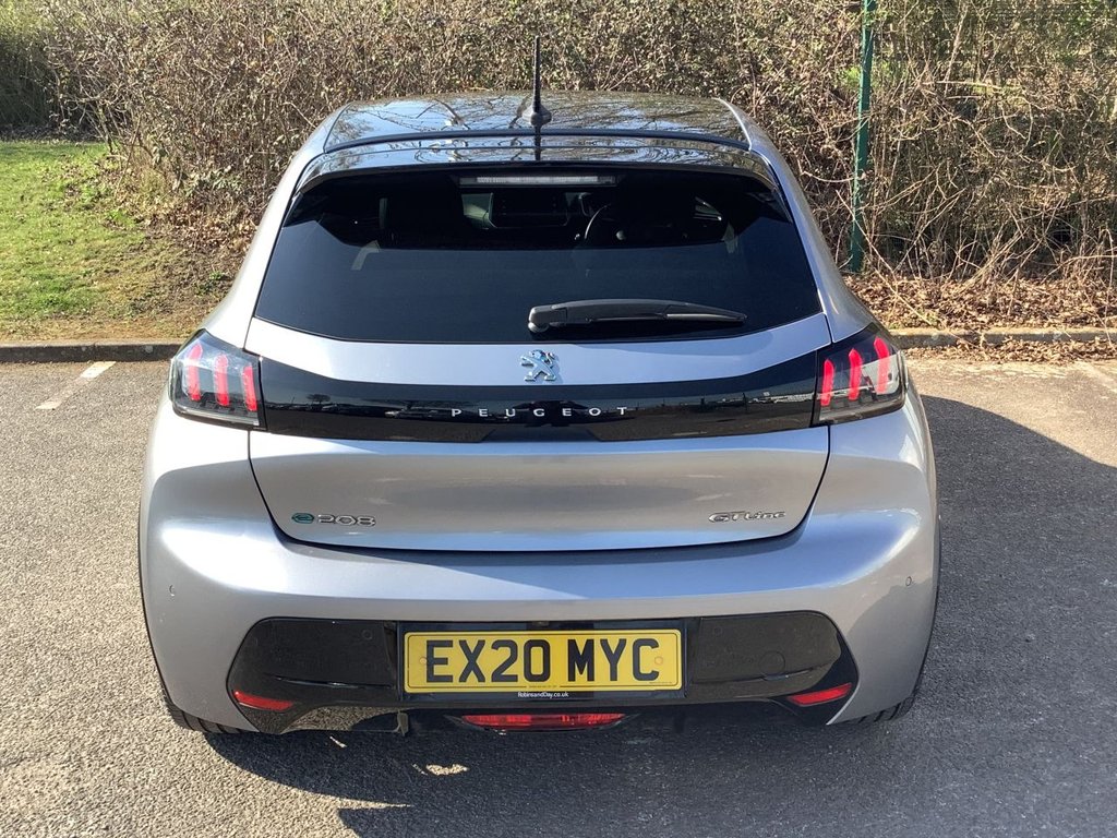 Used Peugeot 208 2020 for sale - 77952280: Photo 4