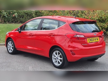 Used Ford Fiesta 2019 for sale - 76210191: Photo 3