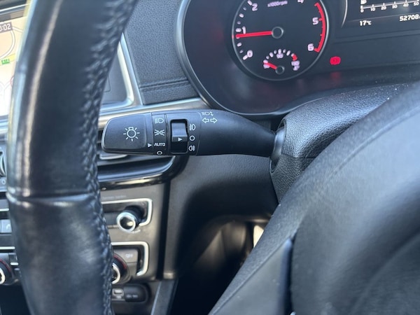 Used Kia Optima 2017 for sale - 76185127: Photo 19