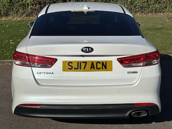 Used Kia Optima 2017 for sale - 76185127: Photo 4