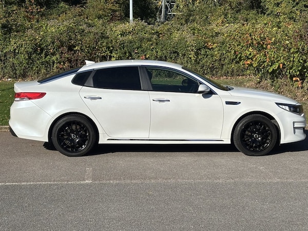 Used Kia Optima 2017 for sale - 76185127: Photo 6