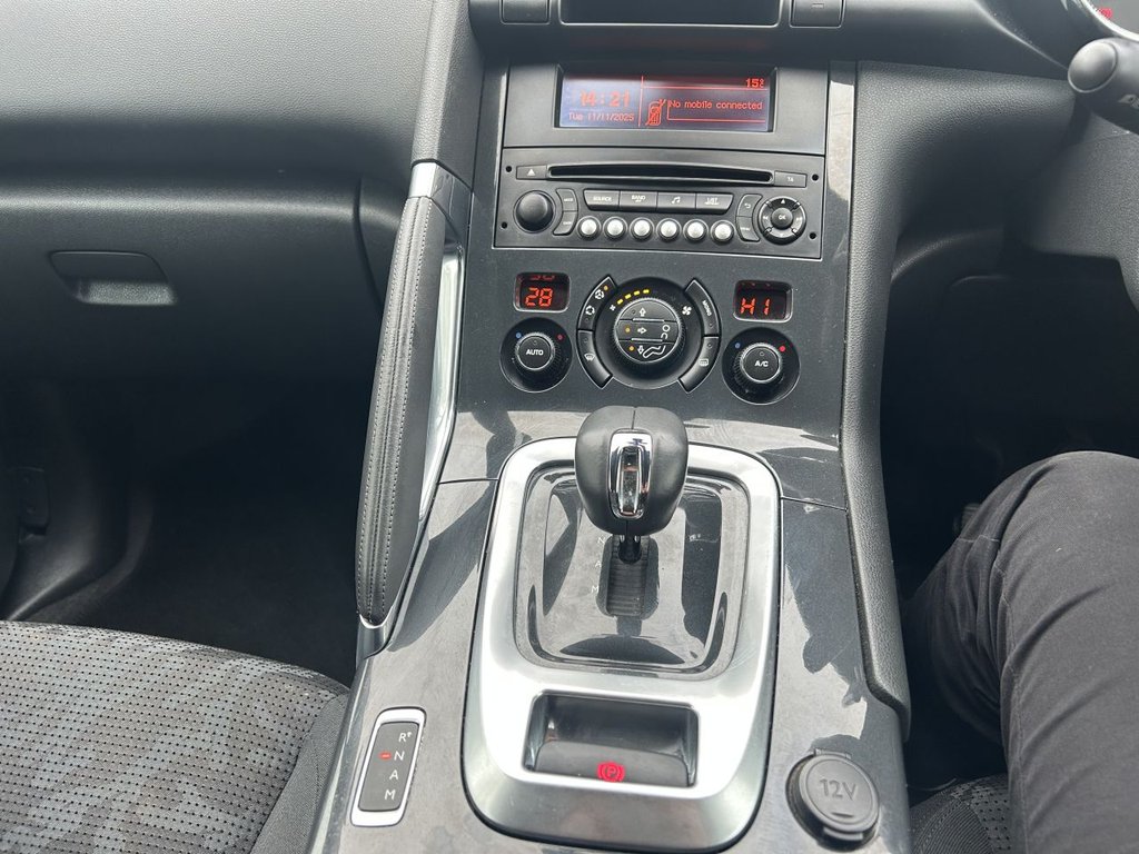 Used Peugeot 3008 2013 for sale - 76546546: Photo 19