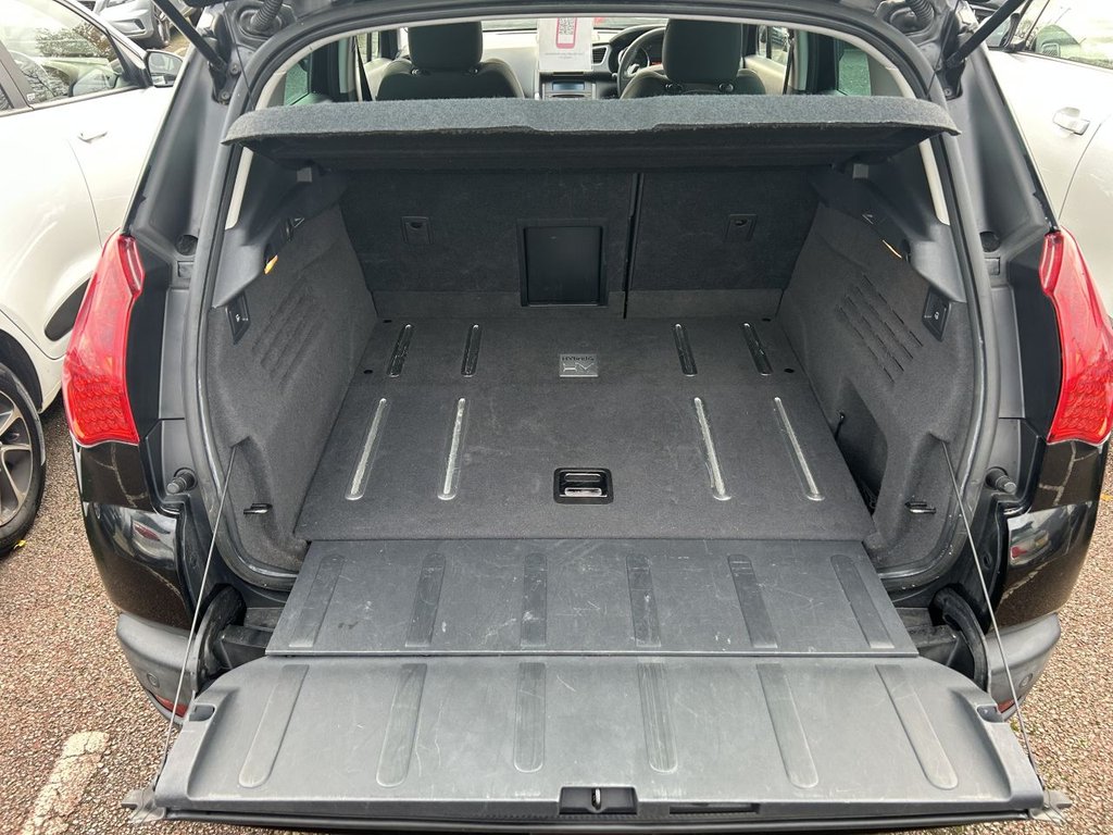 Used Peugeot 3008 2013 for sale - 76546546: Photo 9