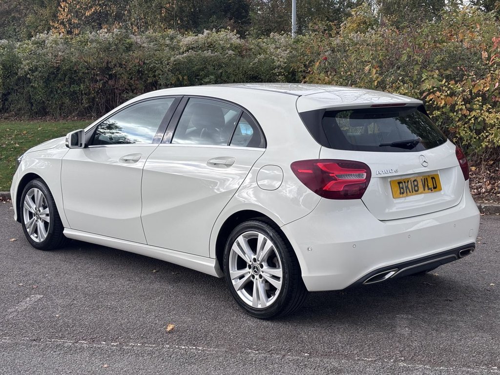 Used Mercedes-Benz A-Class 2018 for sale - 76385981: Photo 3