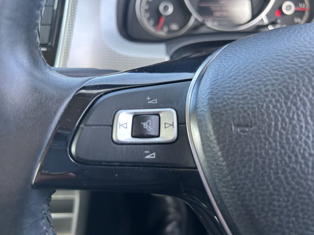 Used Volkswagen up! 2016 for sale - 77734206: Photo 17