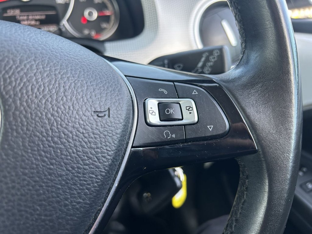 Used Volkswagen up! 2016 for sale - 77734206: Photo 21