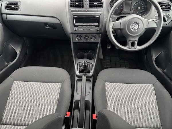 Used Volkswagen Polo 2014 for sale - 76203423: Photo 9