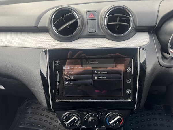 Used Suzuki Swift 2021 for sale - 76202608: Photo 18