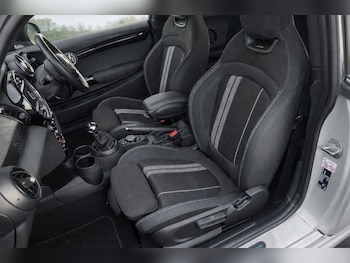 Used MINI Hatch 2018 for sale - 78271453: Photo