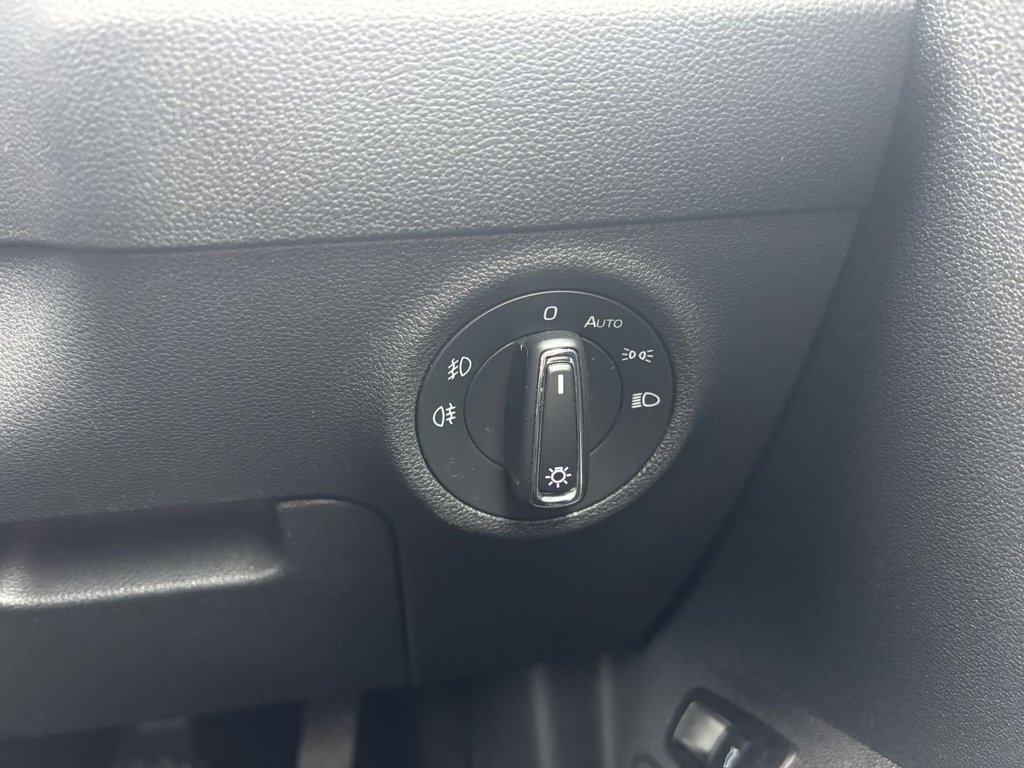 Used Skoda Karoq 2018 for sale - 76558569: Photo 18