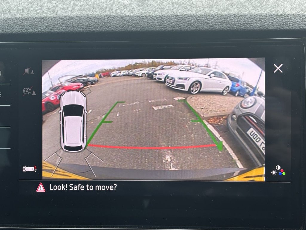 Used Skoda Karoq 2018 for sale - 76558569: Photo 26