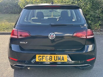 Used Volkswagen Golf 2018 for sale - 75721807: Photo