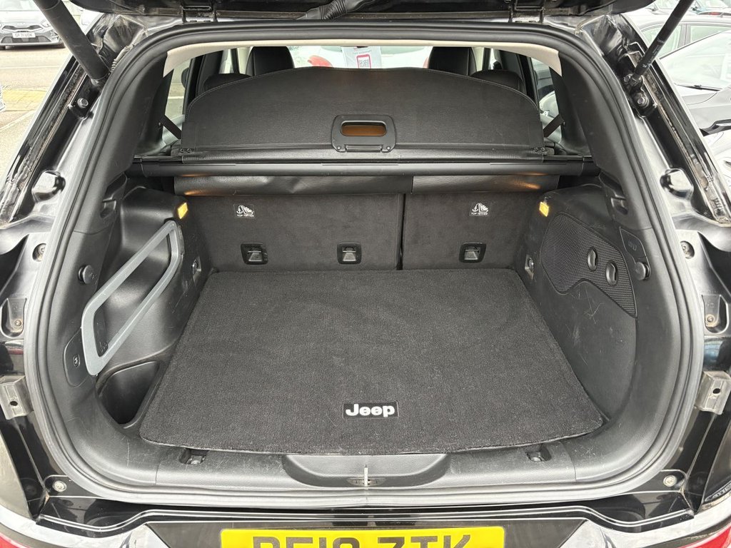 Used Jeep Cherokee 2018 for sale - 76279399: Photo 11