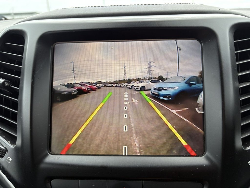 Used Jeep Cherokee 2018 for sale - 76279399: Photo 20