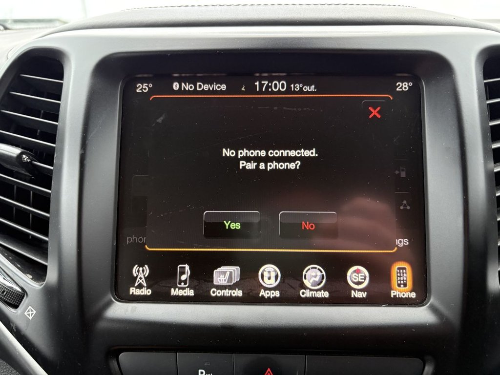 Used Jeep Cherokee 2018 for sale - 76279399: Photo 21