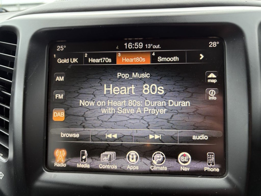 Used Jeep Cherokee 2018 for sale - 76279399: Photo 24