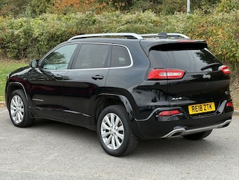 Used Jeep Cherokee 2018 for sale - 76279399: Photo 3