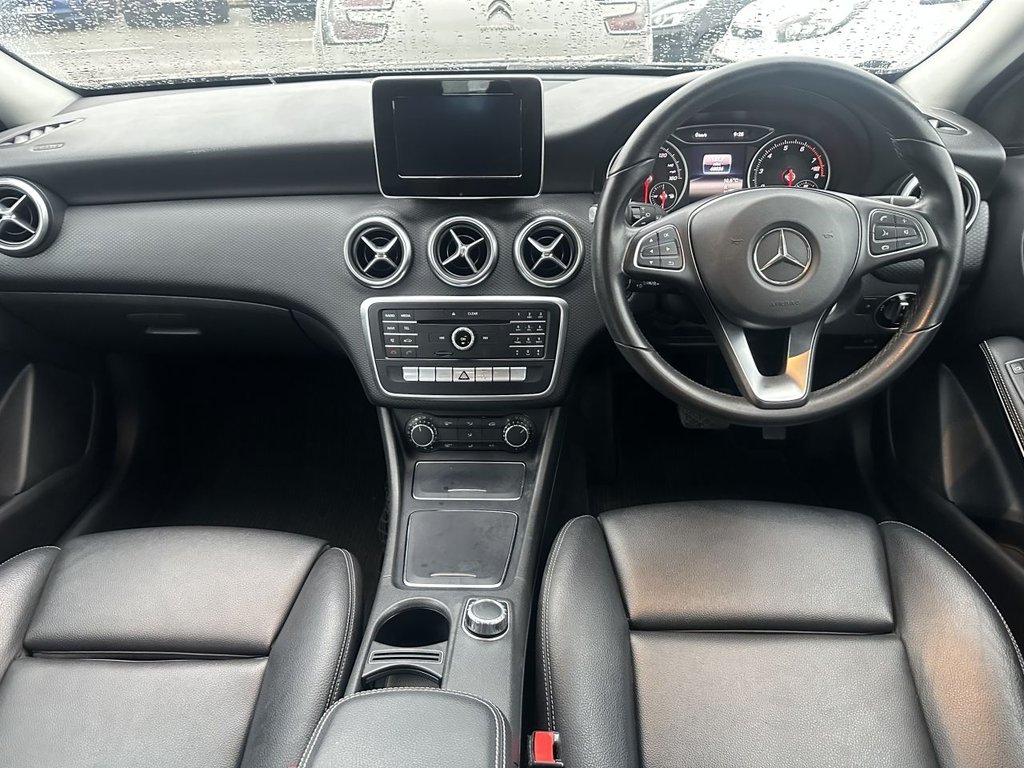 Used Mercedes-Benz A-Class 2016 for sale - 76973177: Photo 9
