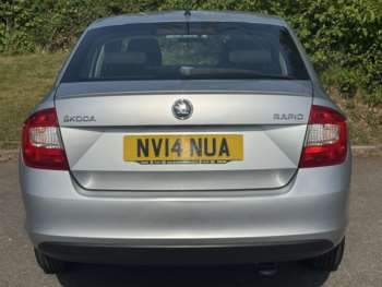 Used Skoda Rapid 2014 for sale - 74953943: Photo
