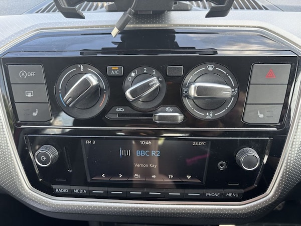 Used Volkswagen up! 2018 for sale - 75359463: Photo 13