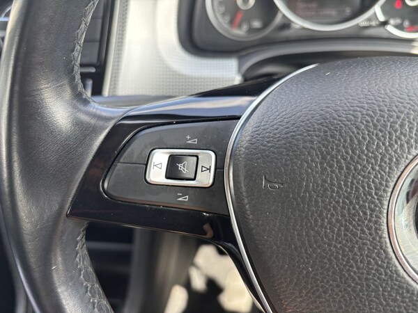 Used Volkswagen up! 2018 for sale - 75359463: Photo 15