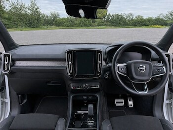 Used Volvo XC40 2021 for sale - 78256571: Photo