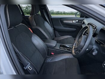 Used Volvo XC40 2021 for sale - 78256571: Photo