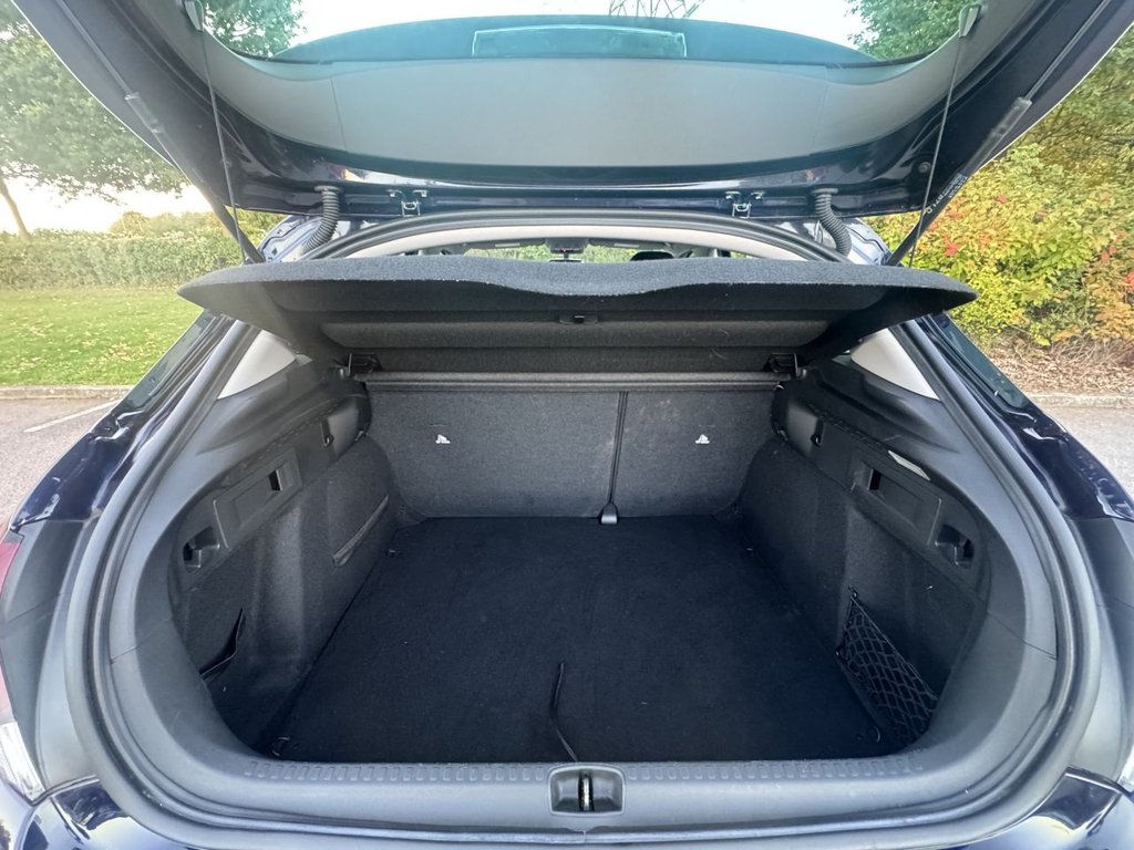 Used Citroen C4 2015 for sale - 76185300: Photo 11