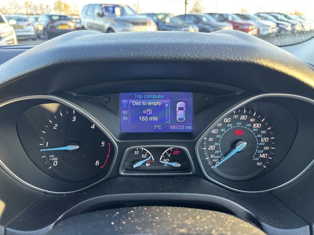 Used Ford Focus 2012 for sale - 76698310: Photo 15