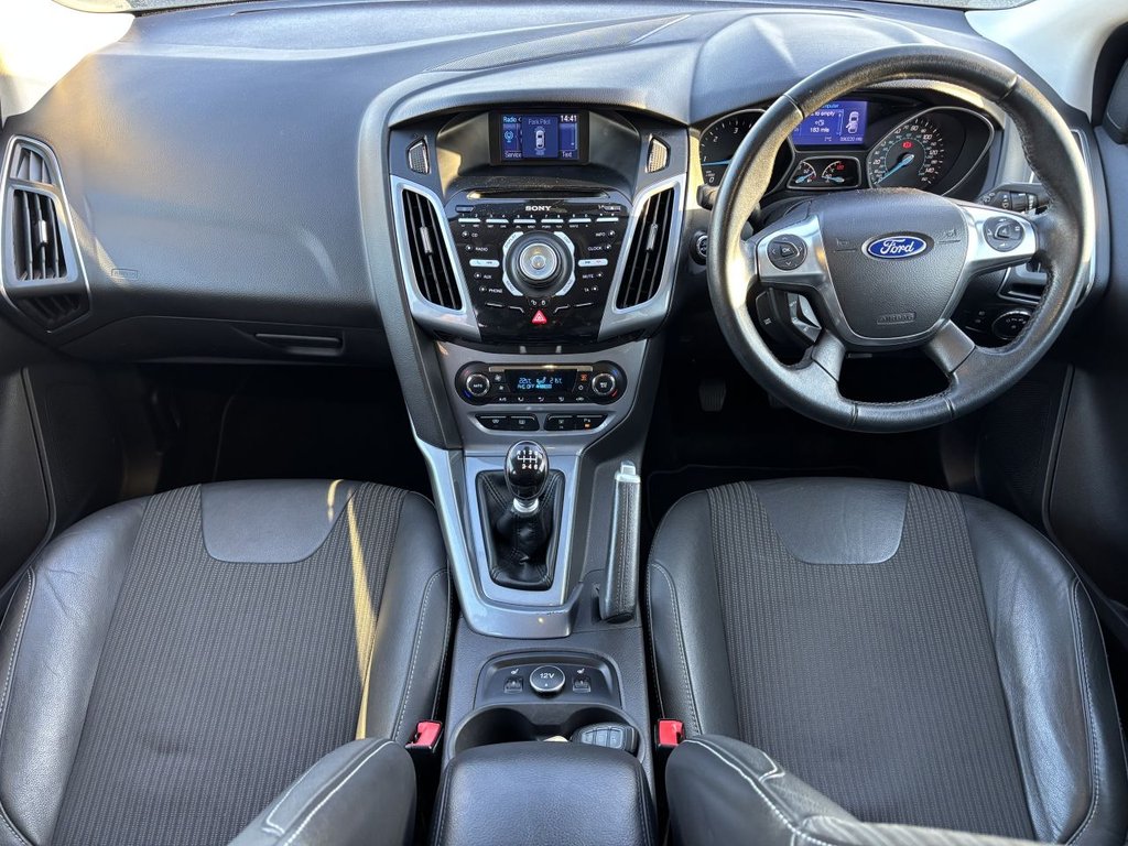 Used Ford Focus 2012 for sale - 76698310: Photo 9